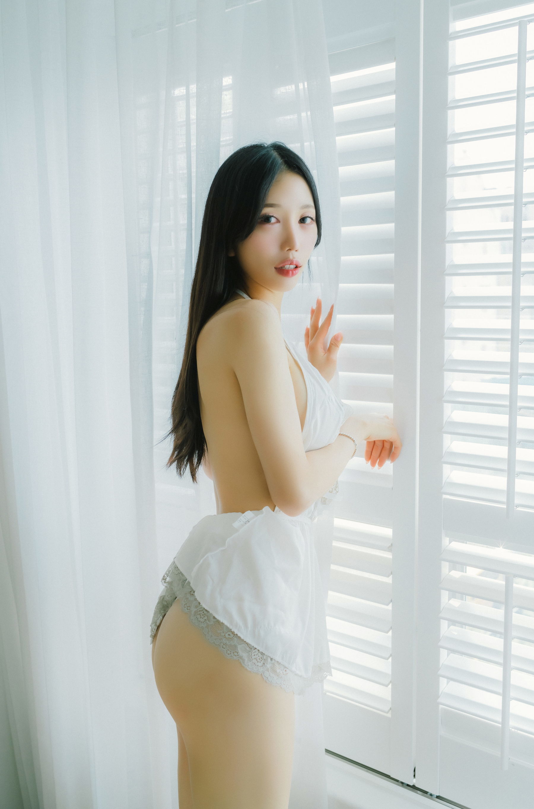 [Moon Night Snap] – Cheari Gaze Vol.2 [27P] 2022-10-14 00:09:39-秀人网