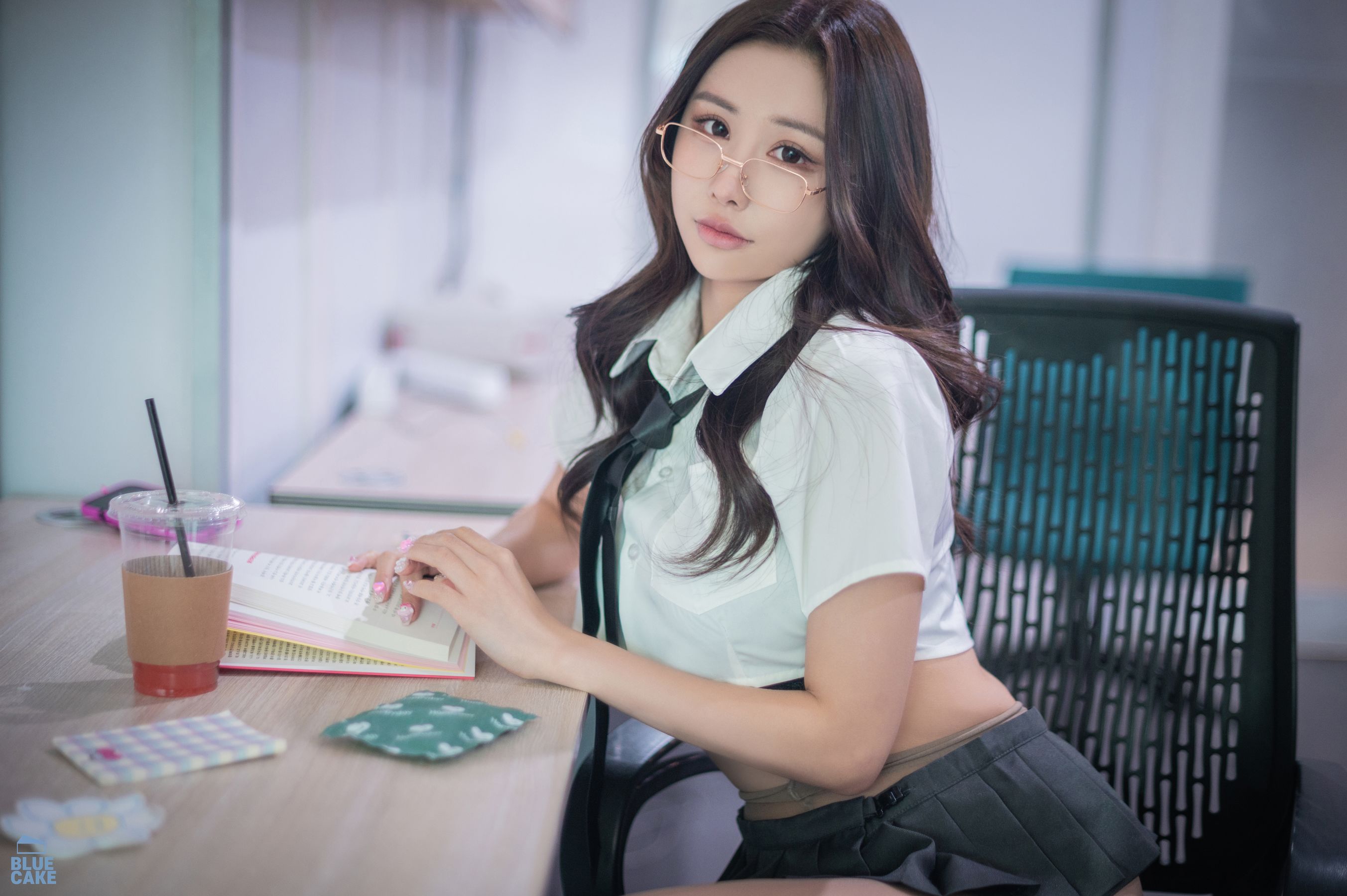 [BLUECAKE] YeonYu Study Harder [140P] 插图2