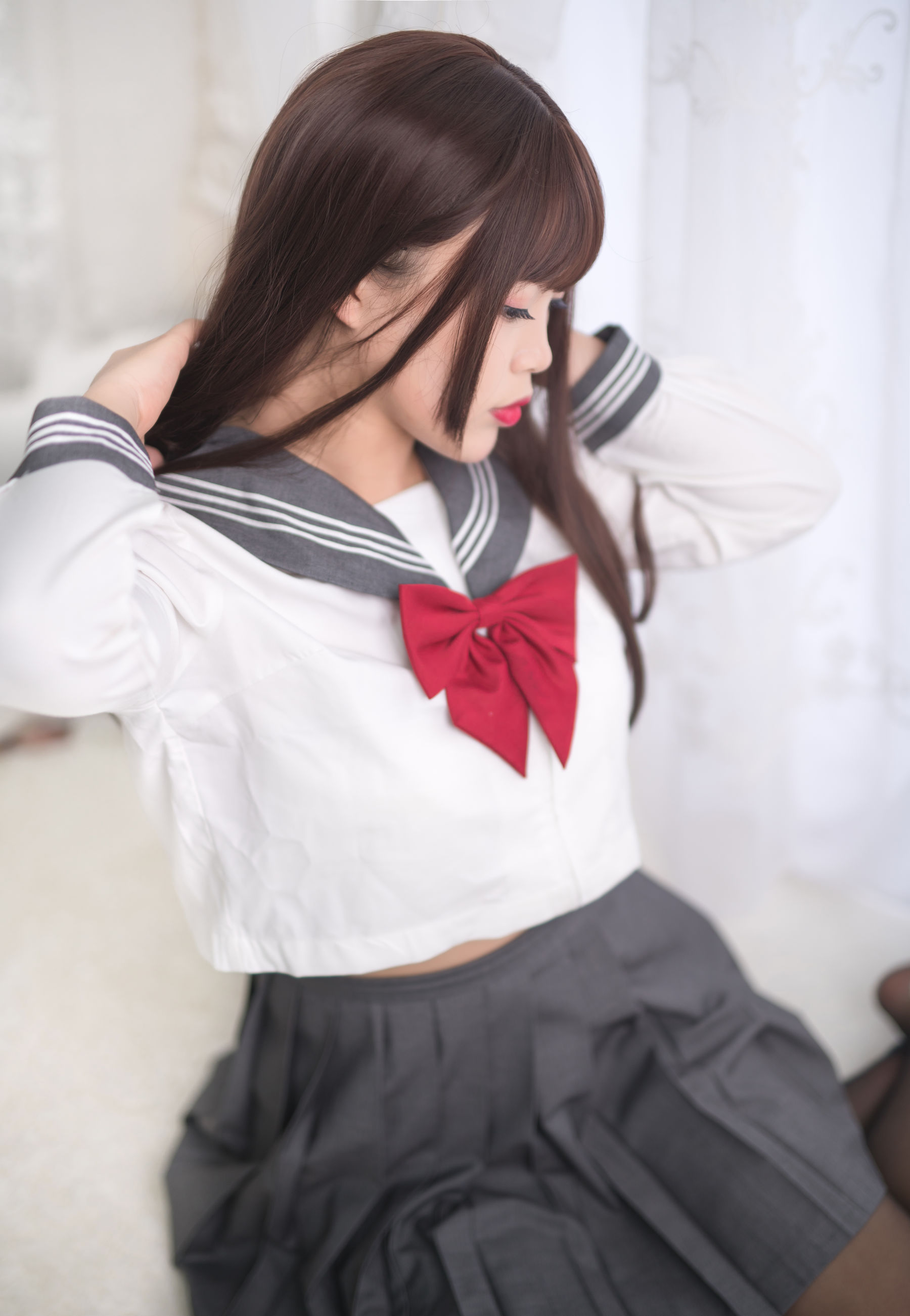 [Cosplay写真] 萌系小姐姐-白烨- – 黑丝制服少女 [60P] 插图7