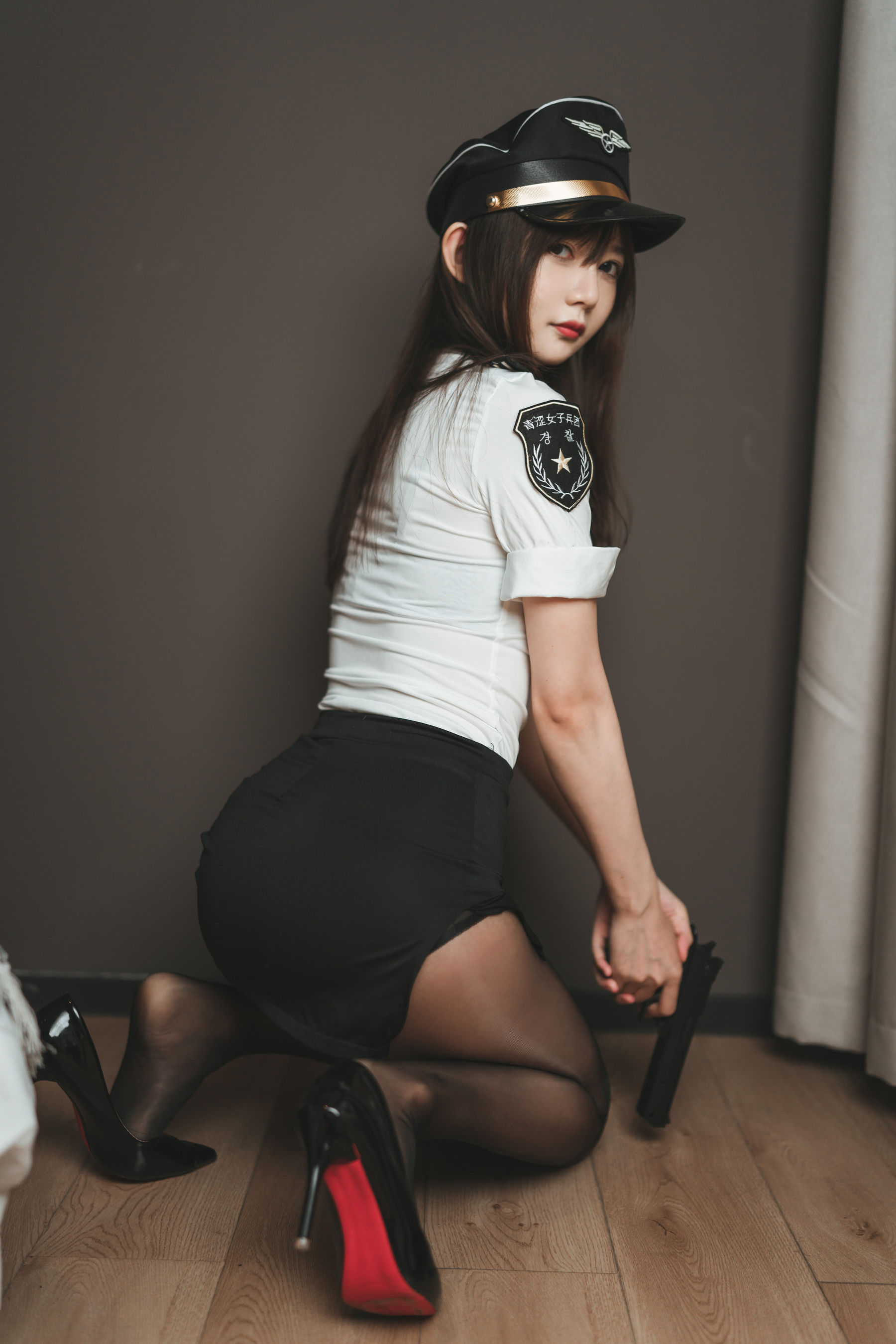 51酱 – 制服 [71P] 插图3