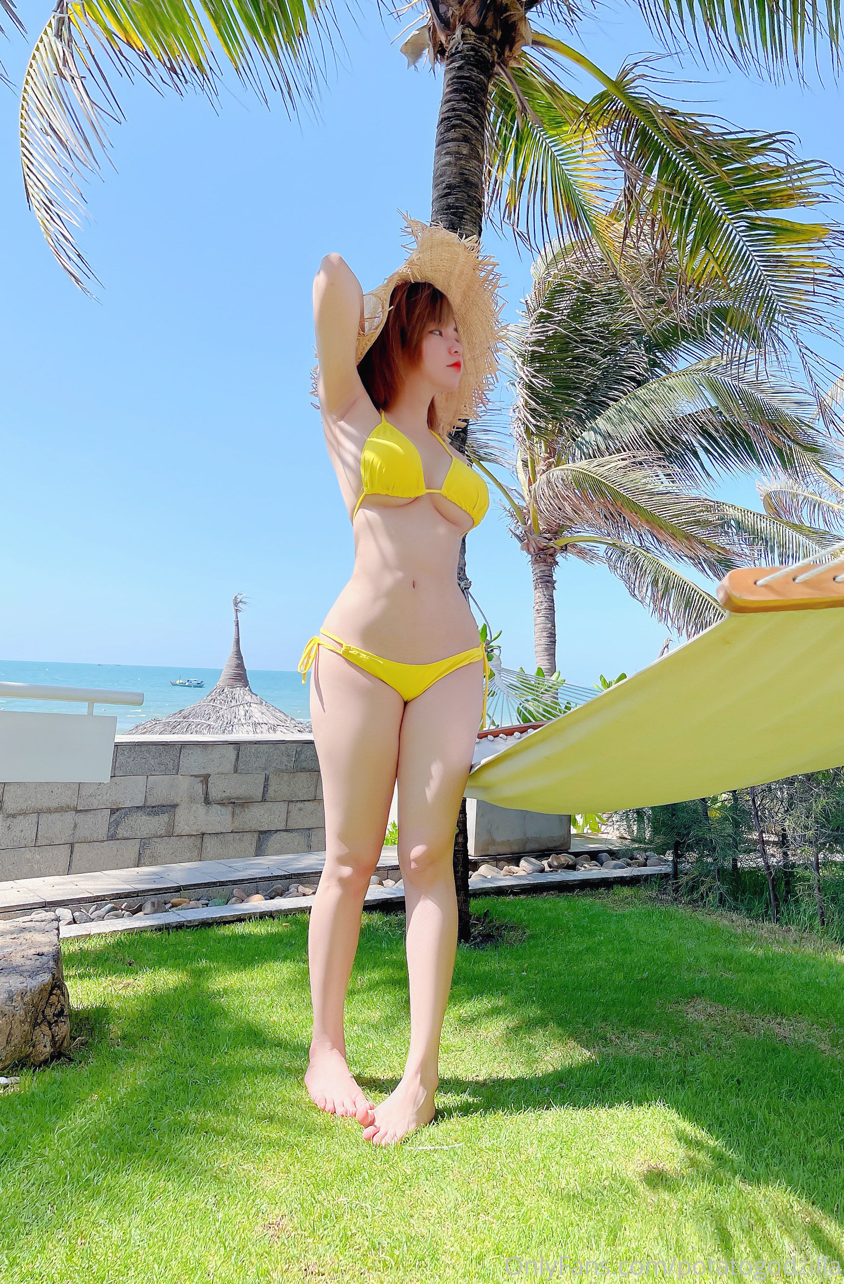 Coser小姐姐Potato Godzilla – Yellow Bikini [25P] 插图7