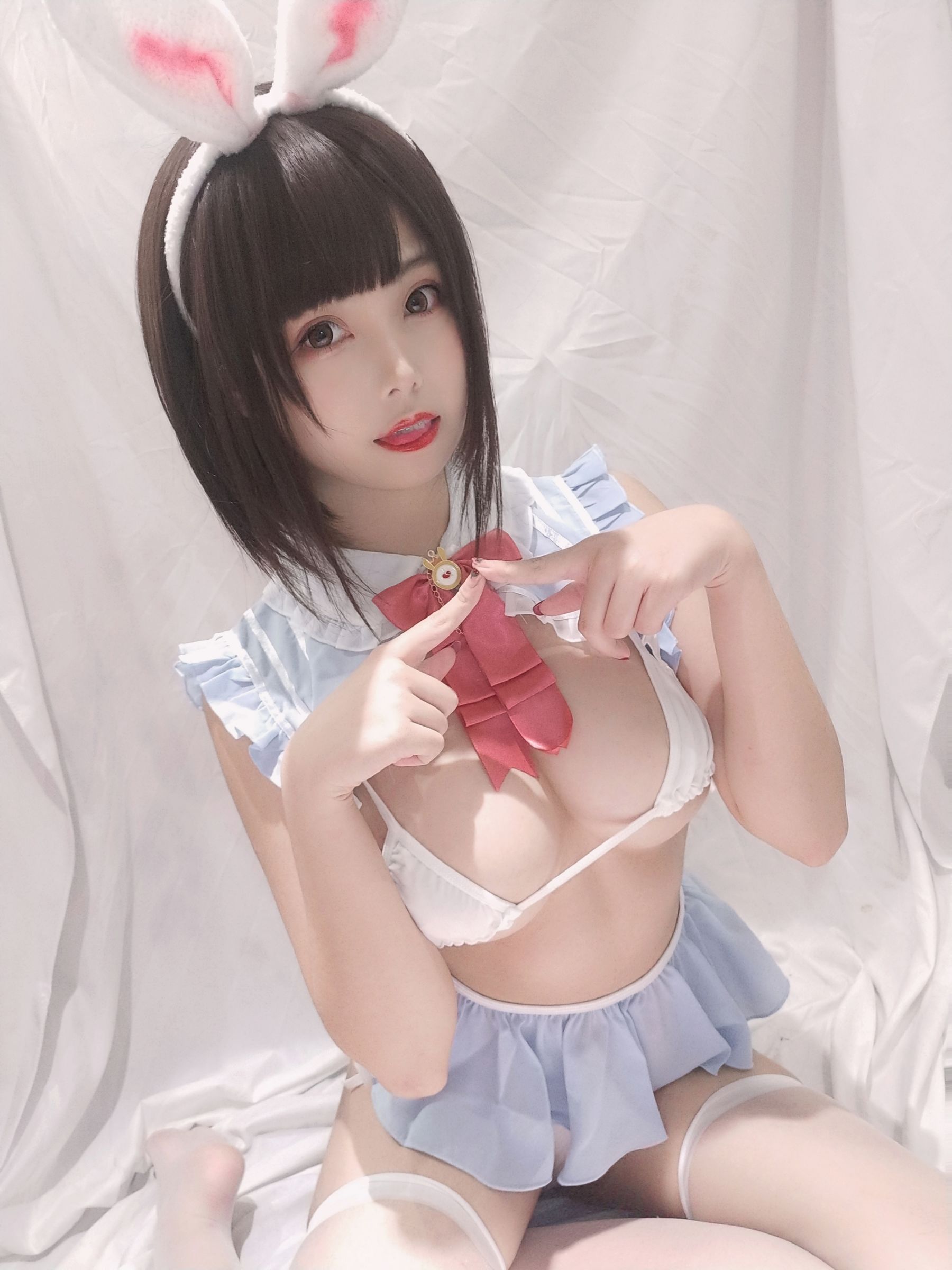 [Cosplay写真] 萌系小姐姐蜜汁猫裘 – 小白兔自拍 [30P] 插图6