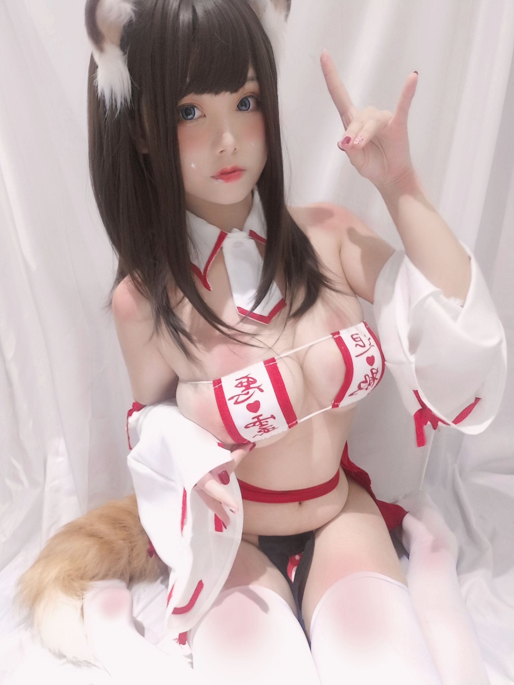 [Cosplay写真] 萌系小姐姐蜜汁猫裘 – 巫女小狐狸 [22P] 插图6