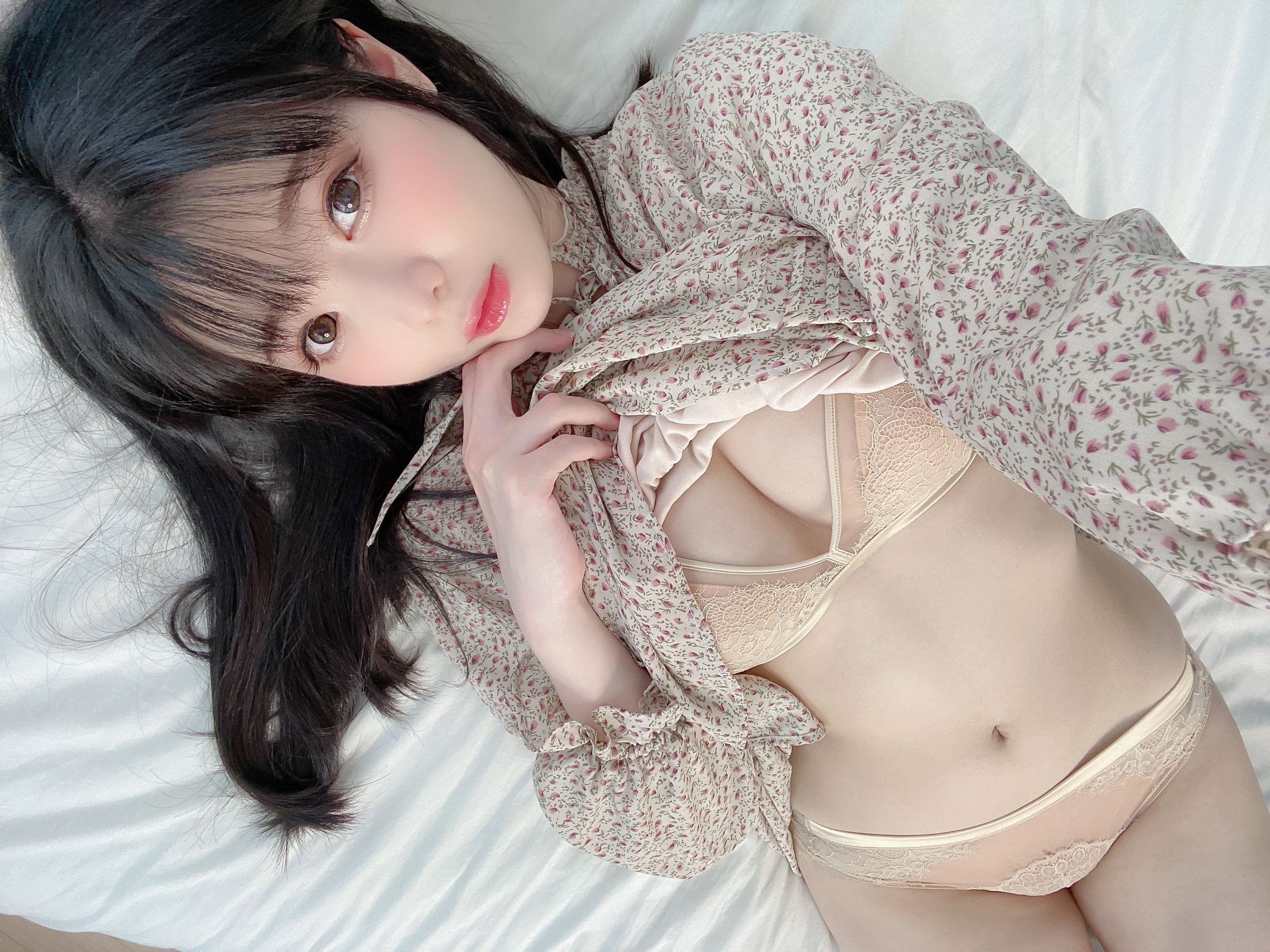 微博妹纸霜月shimo[fantia] 2022-12-16 私服 [31P] 插图6