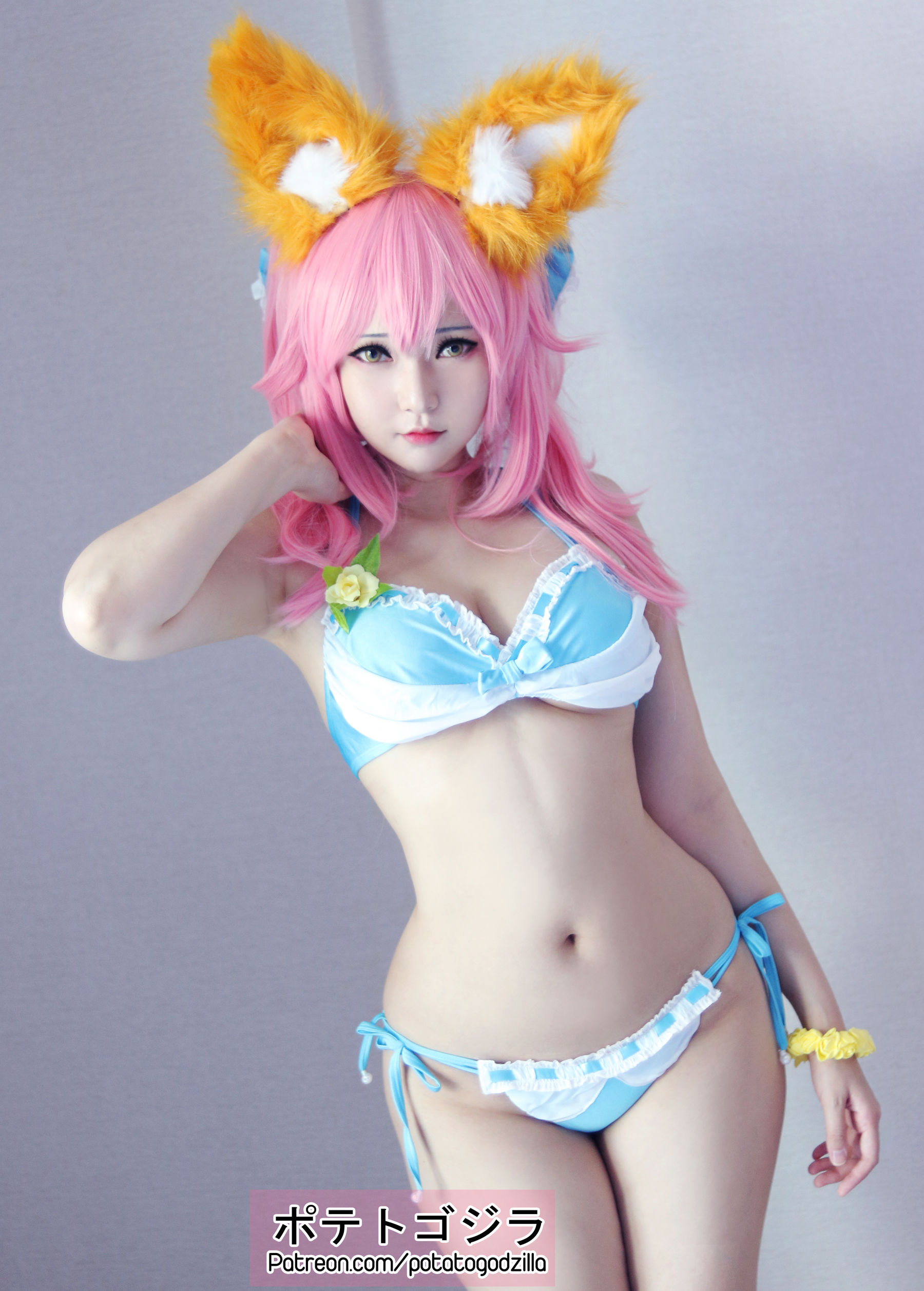 Coser小姐姐Potato Godzilla – Tamamo Bikini [20P] 2022-12-25 08:44:14-秀人网