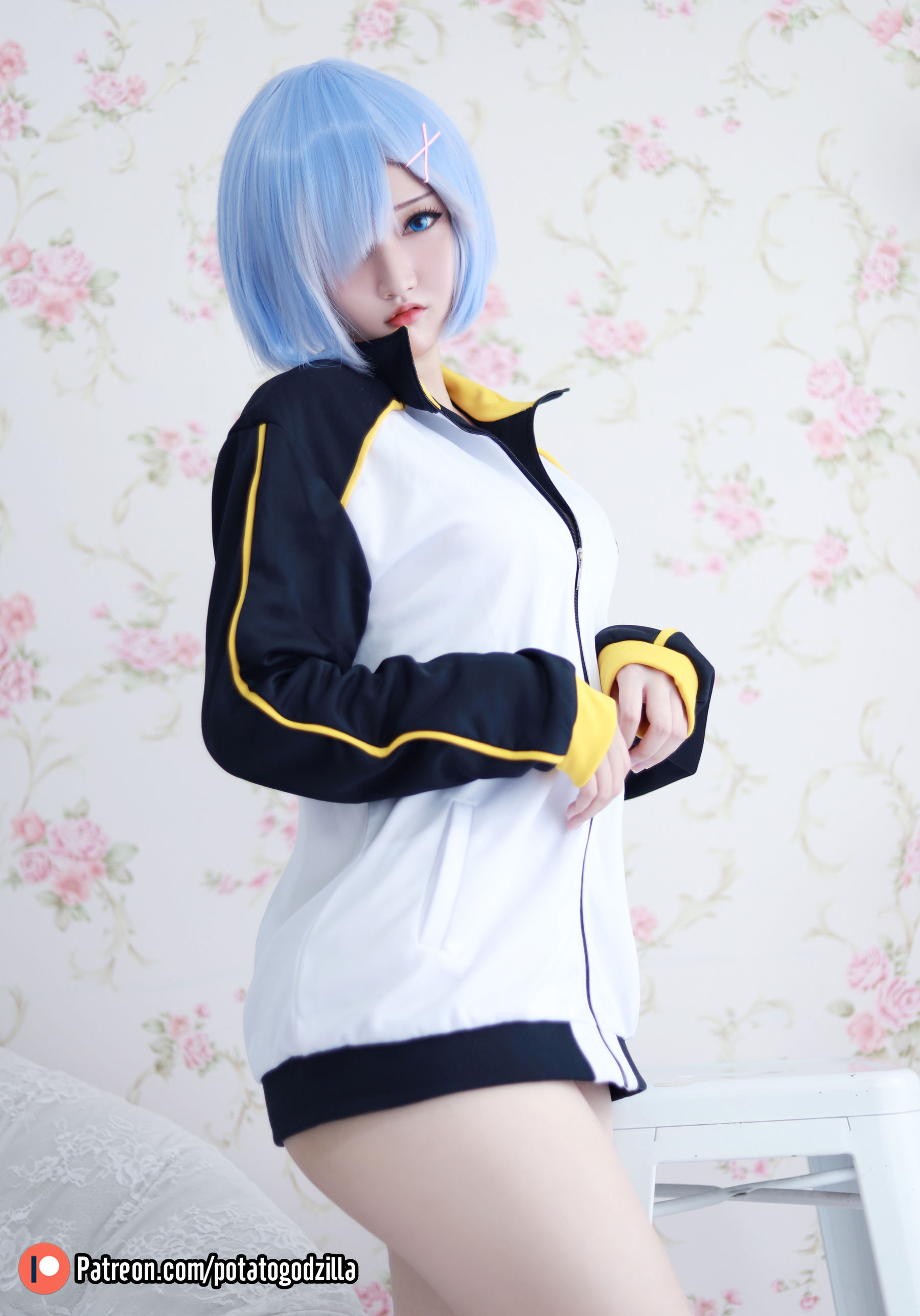 Coser小姐姐Potato Godzilla – Rem In Subaru Jacket [30P] 插图3