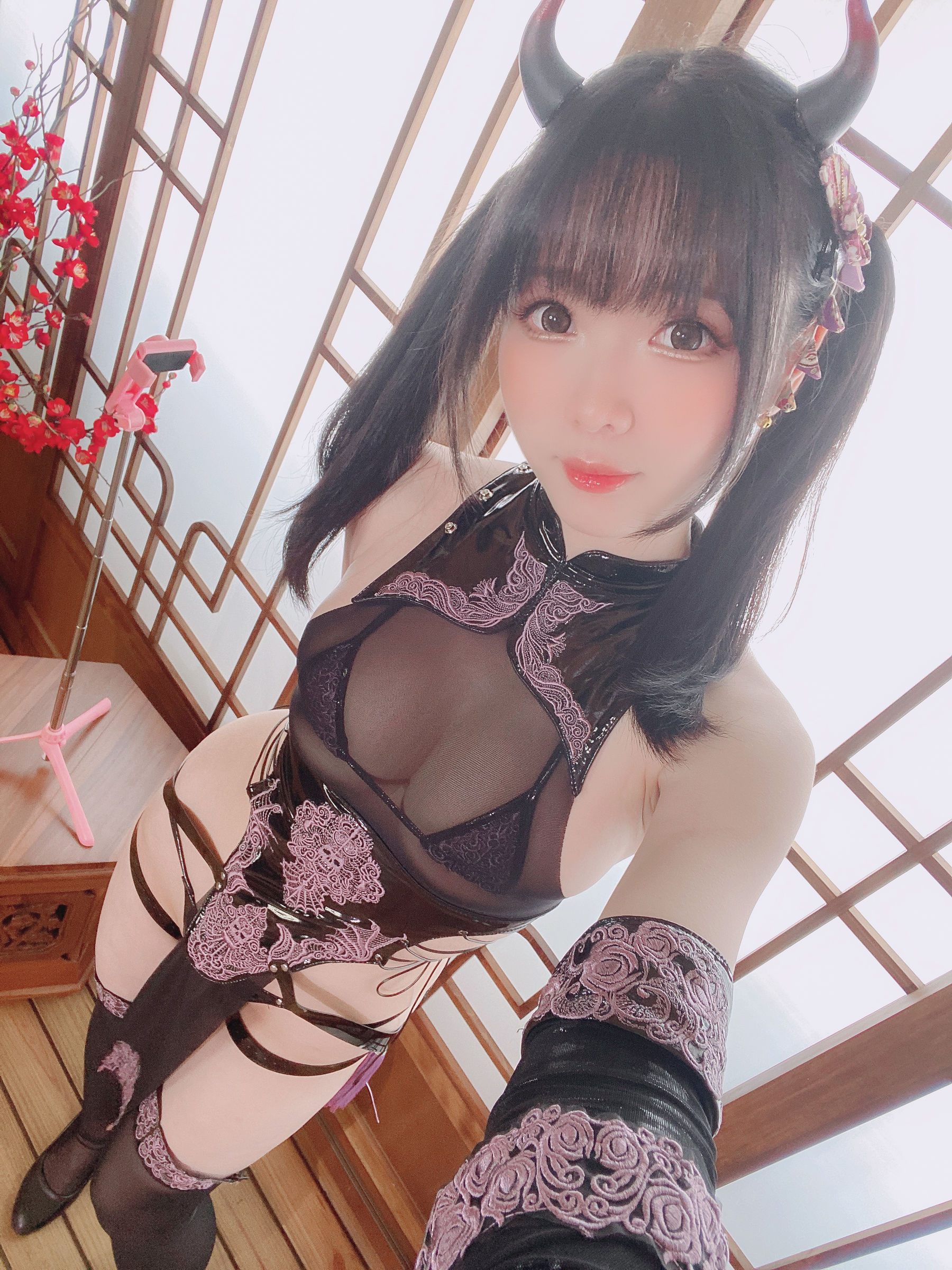 微博妹纸霜月shimo[fantia] 2022-11-14 [20P] 插图3