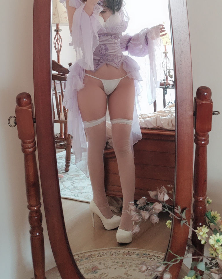 Cosplay日奈娇 – 睡美人 自摄 [44P] 2023-01-26 19:16:00-秀人网