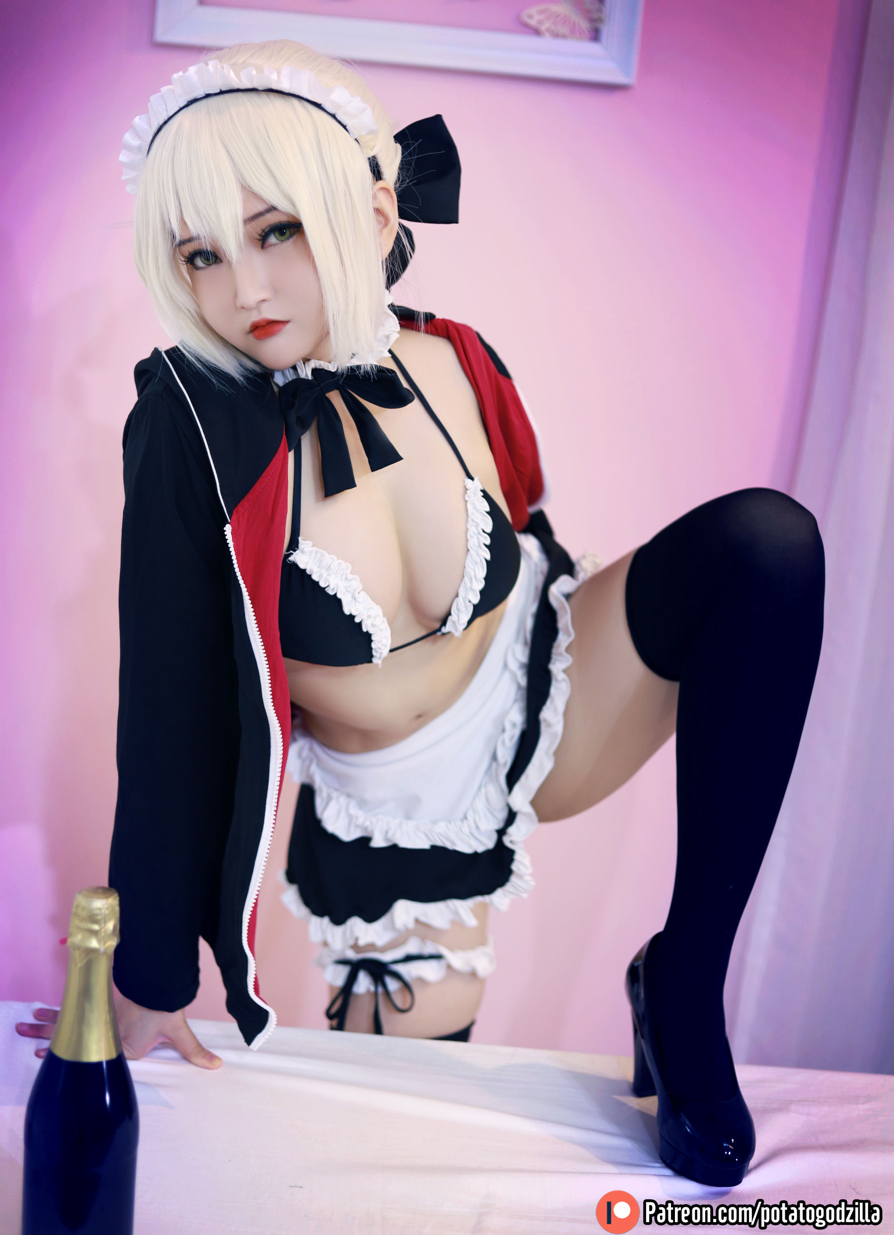 Coser小姐姐Potato Godzilla – Saber Alter Maid [42P] 插图3