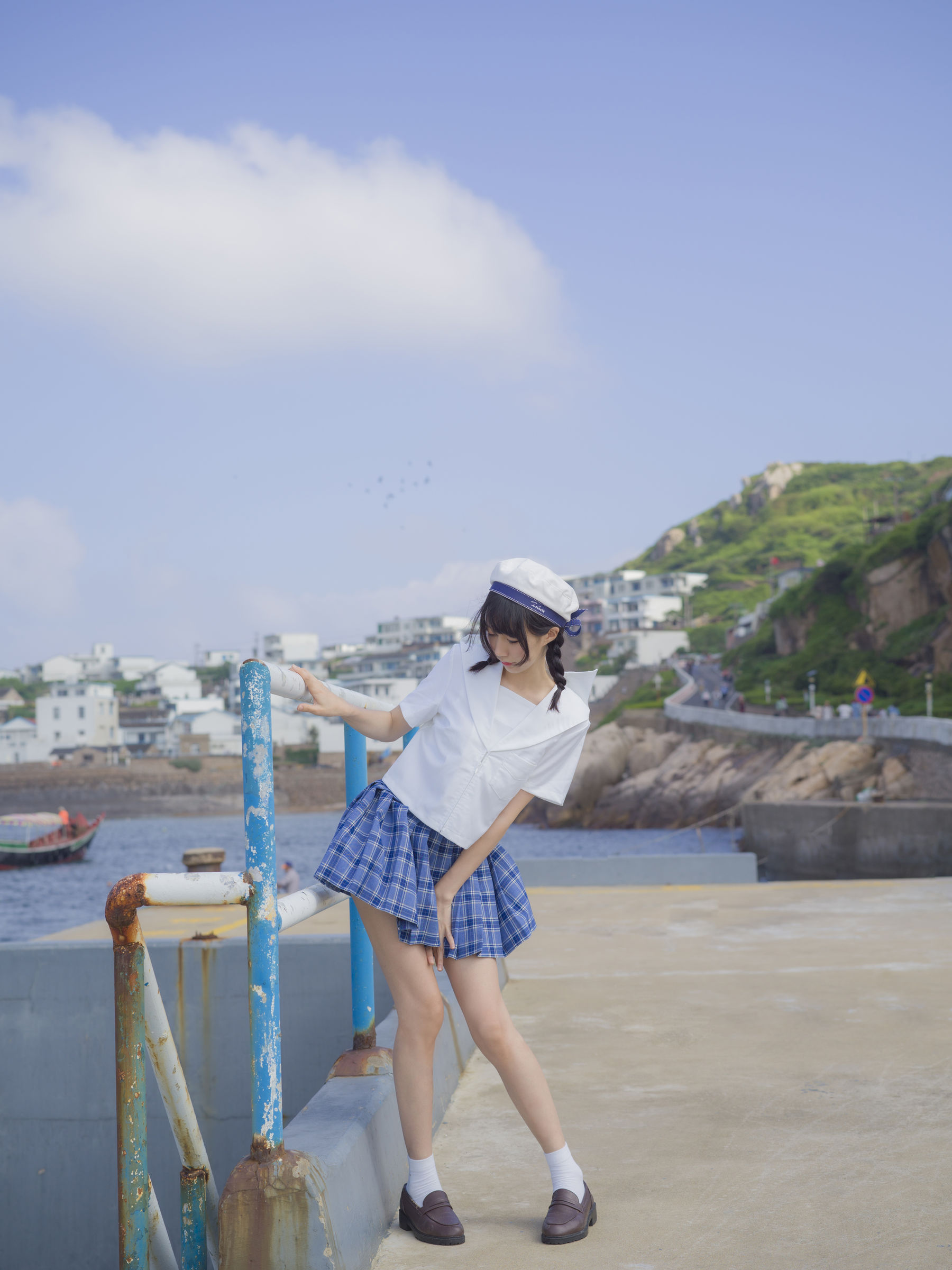 [Cosplay写真] NAGISA魔物喵 – 海风与少女 [14P] 插图2